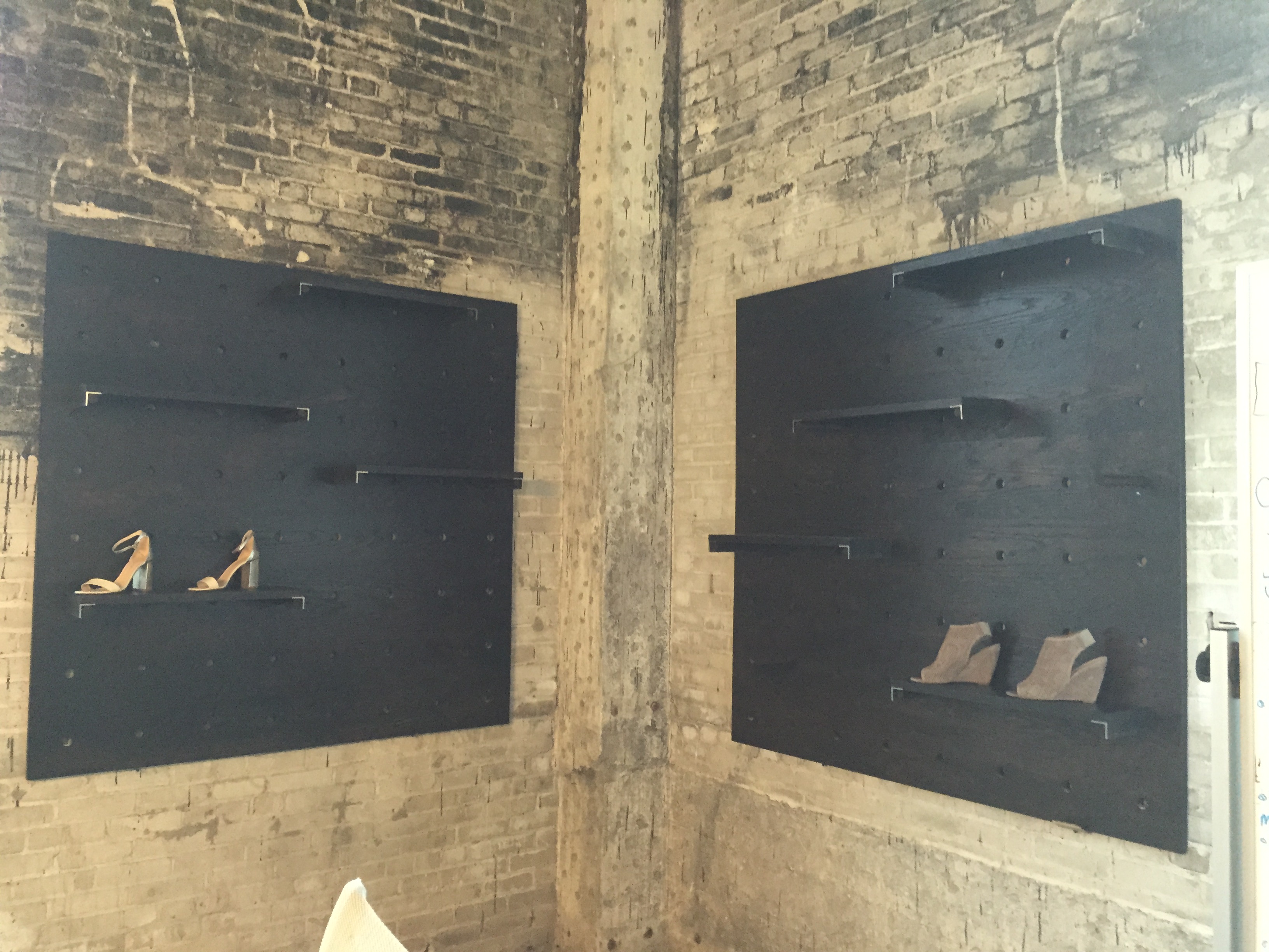 M. Gemi Store Display 2